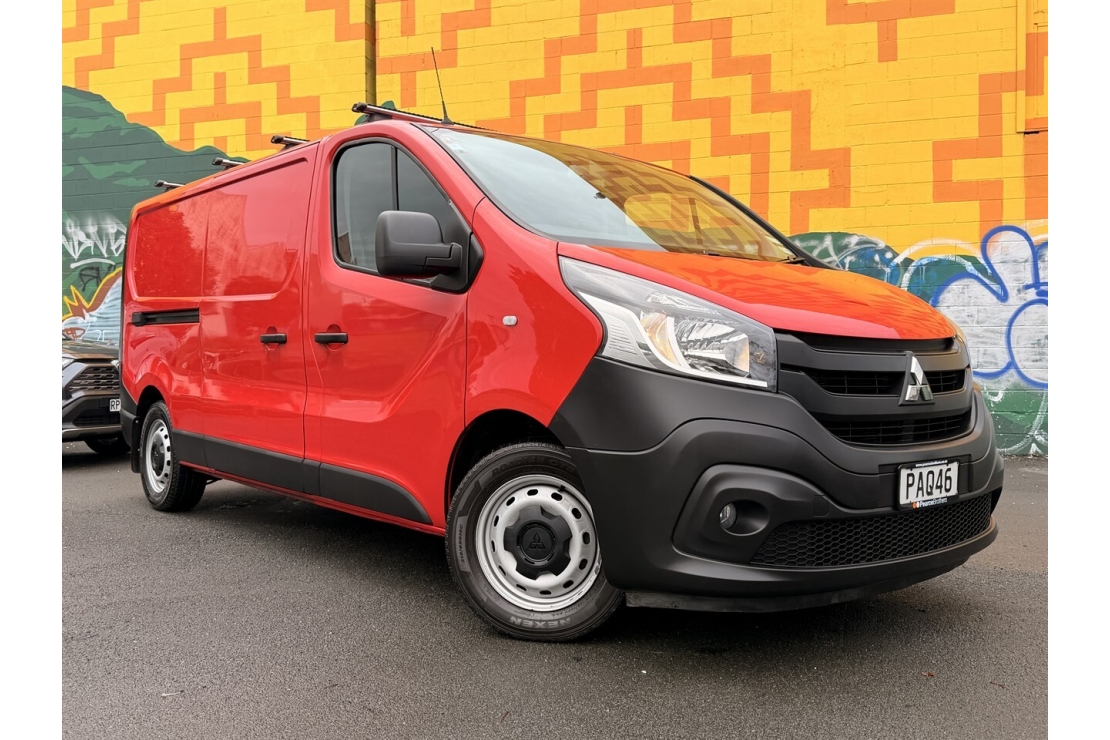 Ilikethat - Mitsubishi, Express LWB 2.0 TURBO DIESEL, 2022  - Auckland City, Auckland 