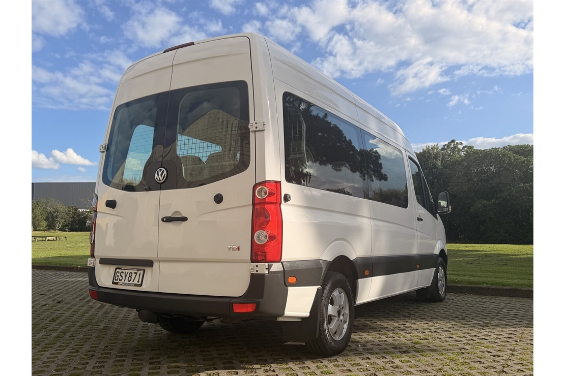 Ilikethat - Volkswagen, Crafter MINI BUS 35 105, 2013  - Auckland City, Auckland 