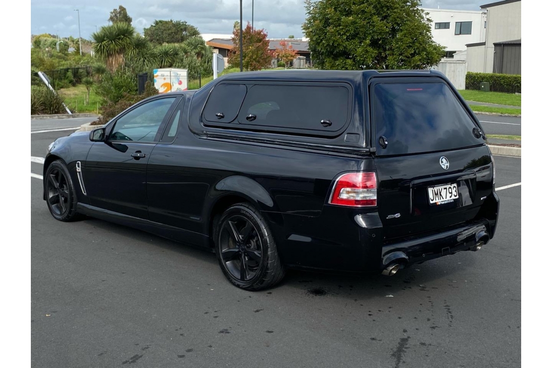 Ilikethat - Holden, Commodore VF2 SV6 , 2015  - Auckland City, Auckland 