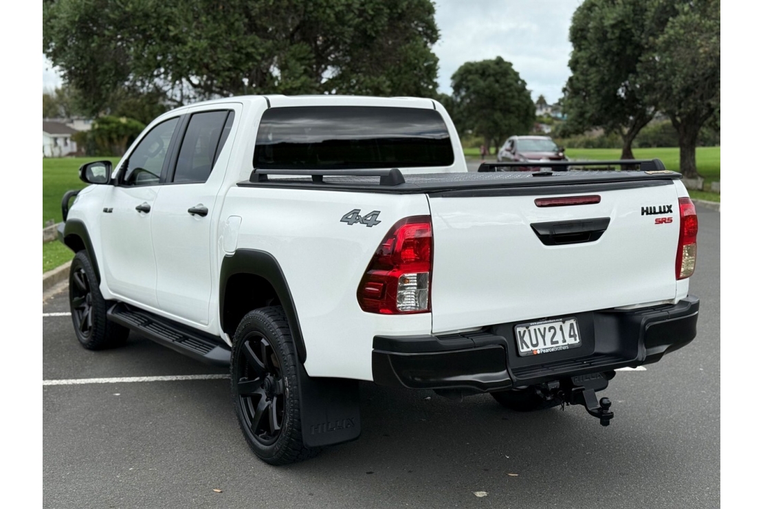 Ilikethat - Toyota, Hilux SR5 TURBO DIESEL 4X4 BEAST, 2017  - Auckland City, Auckland 