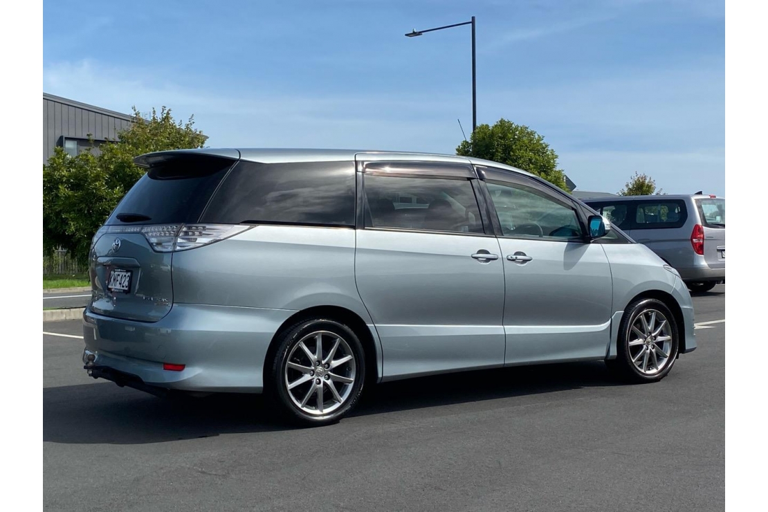 Ilikethat - Toyota, Estima V6 AERAS - 8 seater, 2007  - Auckland City, Auckland 