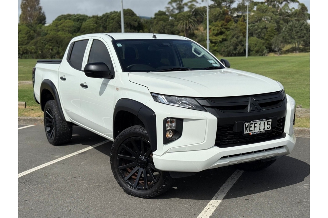 Ilikethat - Mitsubishi, Triton GLX, 4X4, 20" MAGS, 2019  - Auckland City, Auckland 