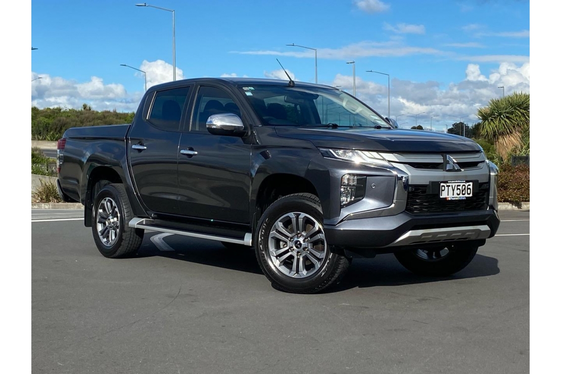 Ilikethat - Mitsubishi, Triton GLXR, 4X4, LOW KMS, 2023  - Auckland City, Auckland 