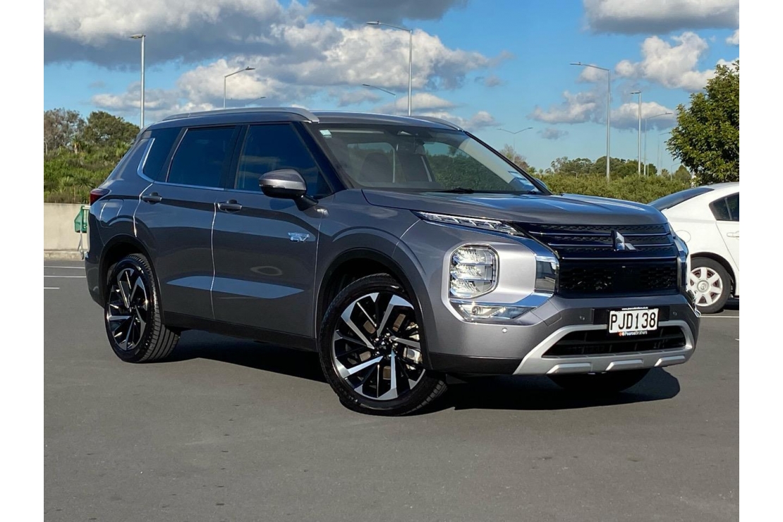 Ilikethat - Mitsubishi, Outlander XLS PHEV/ 4WD/ 7 SEATER, 2022  - Auckland City, Auckland 