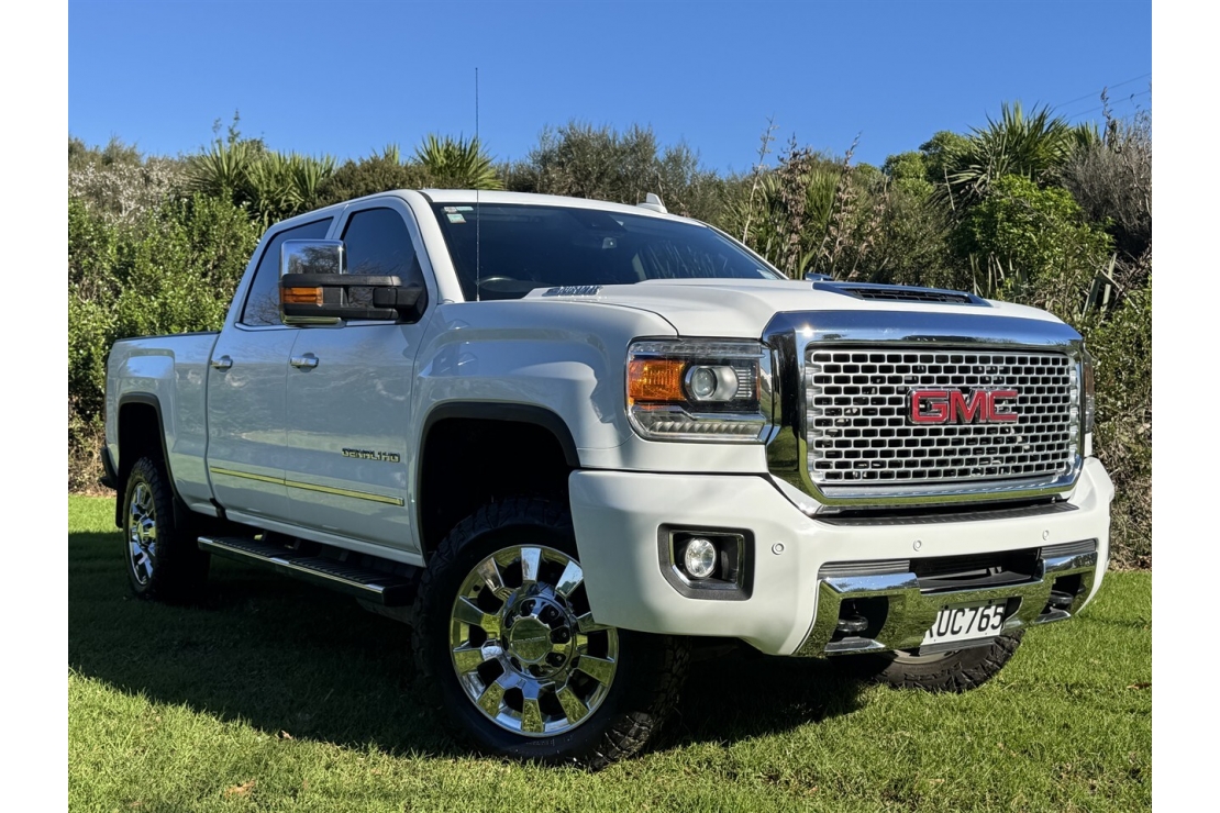 Ilikethat - GMC, Denali 2500HD 6.6 V8 DIESEL 4X4, 2017  - Auckland City, Auckland 