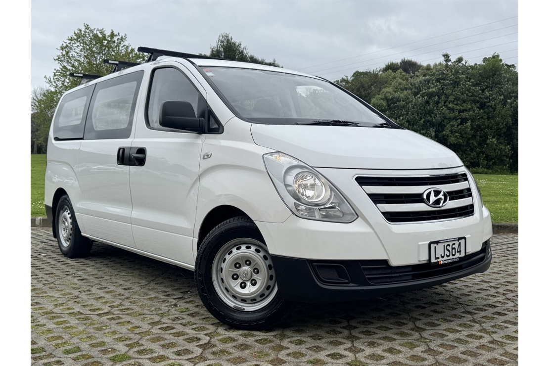 Ilikethat - Hyundai, Iload 2.5 CRDI MANUAL, 2018 - Auckland City, Auckland
