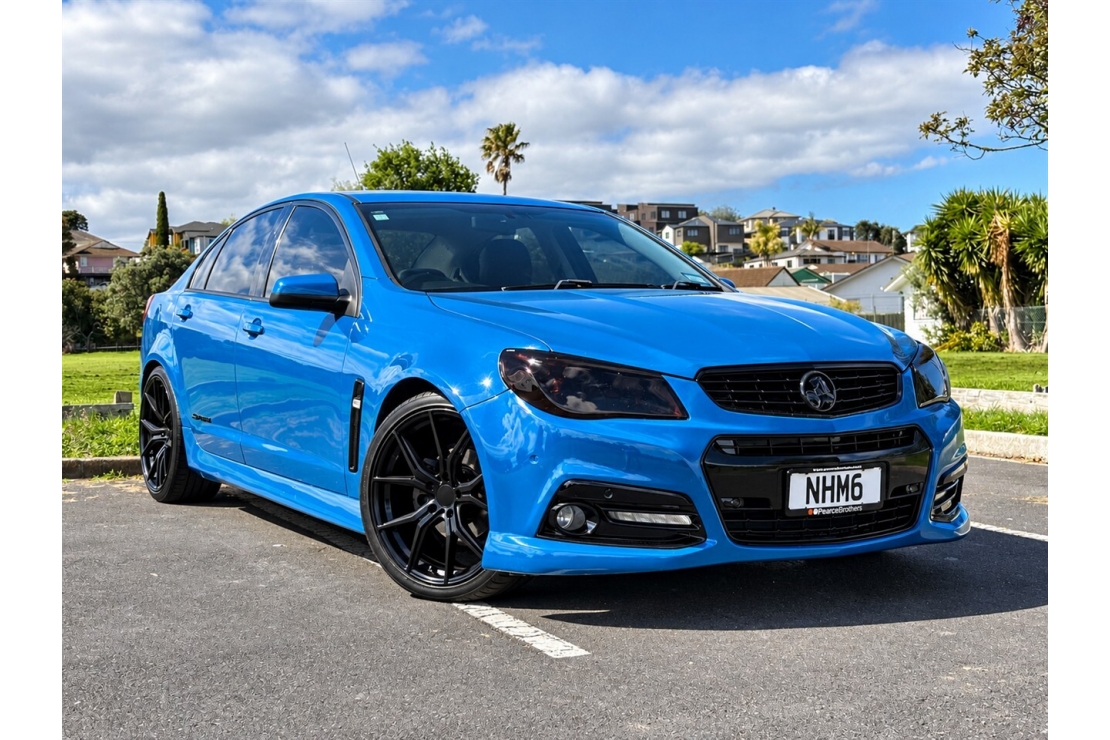Ilikethat - Holden, Commodore VF SV6 STORM BLACKED OUT, 2015 - Auckland City, Auckland