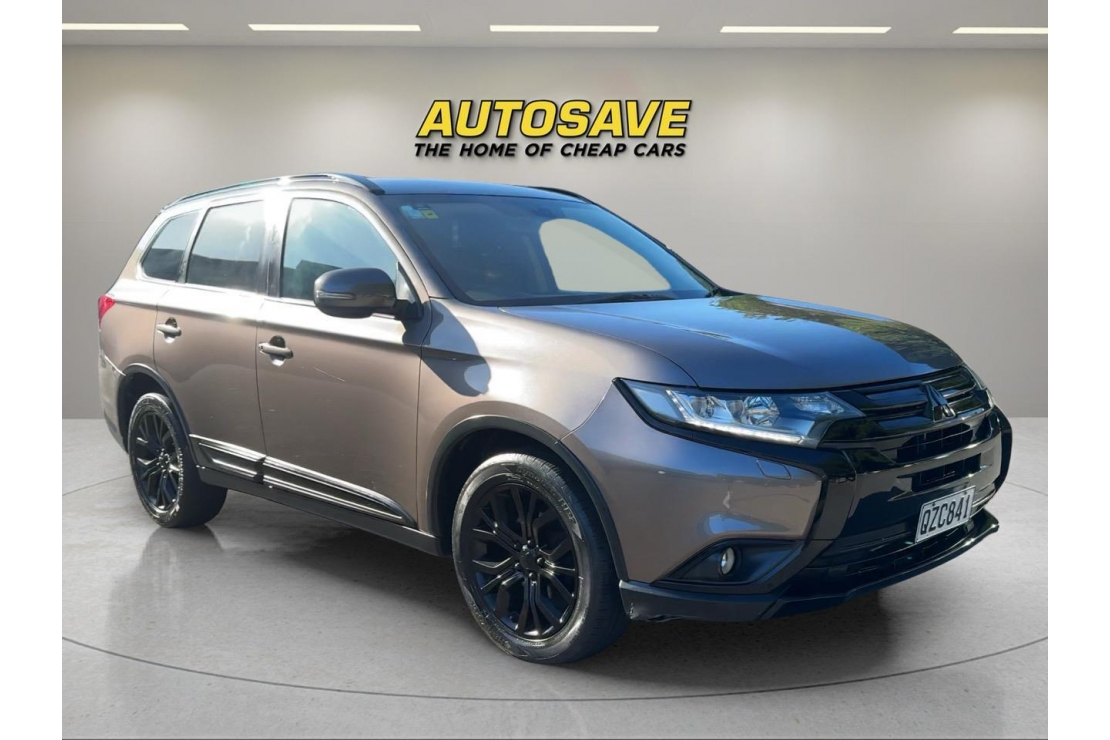Ilikethat - Mitsubishi, Outlander DIESEL, 4WD, BLACKED OUT,..., 2015  - Auckland City, Auckland 