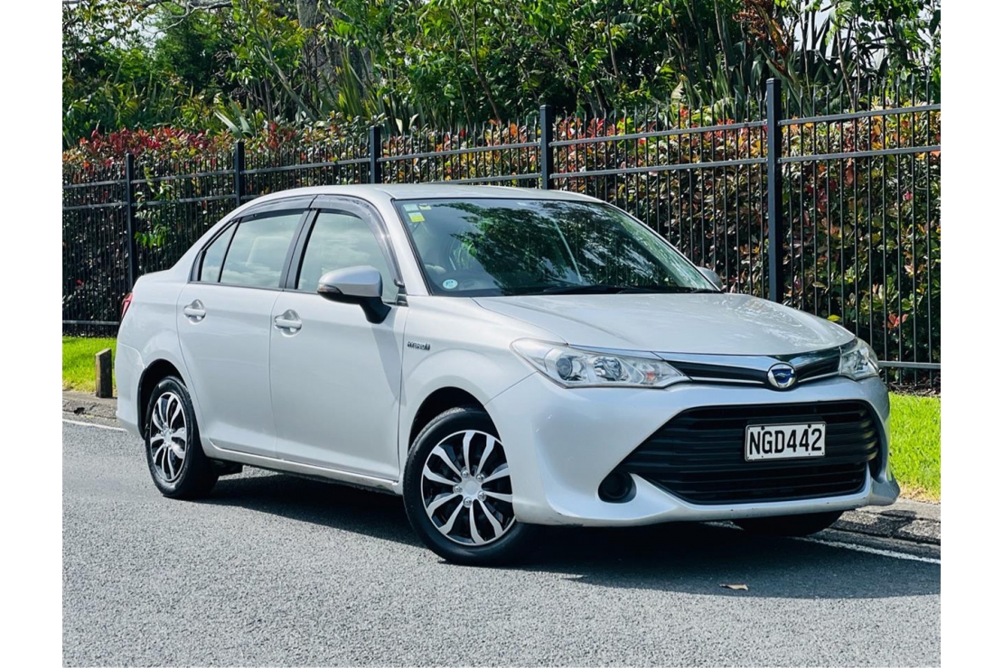 Ilikethat - Toyota, Corolla AXIO HYBRID, GAS SAVER !!!, 2015  - Auckland City, Auckland 