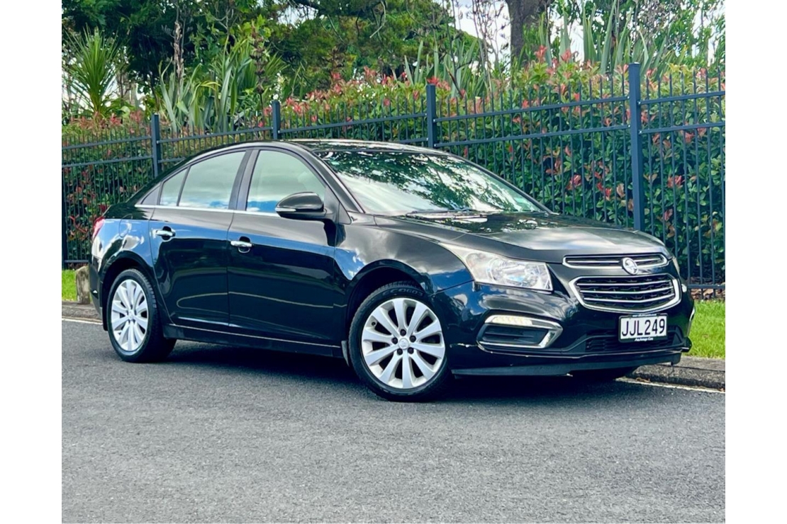 Ilikethat - Holden, Cruze CDX 1.8P, NZ NEW, LOW KMS..., 2015  - Auckland City, Auckland 