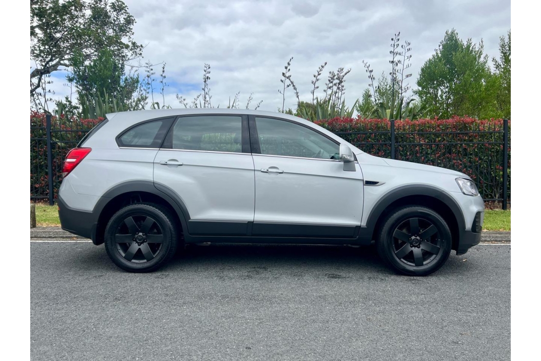 Ilikethat - Holden, Captiva LS 2.2 DIESEL, NZ NEW, 7 ..., 2017 - Auckland City, Auckland 