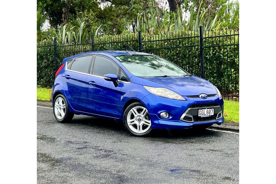 Ilikethat - Ford, Fiesta 1.6P, NZ NEW, LOW KMS, BL..., 2012 - Auckland City, Auckland 