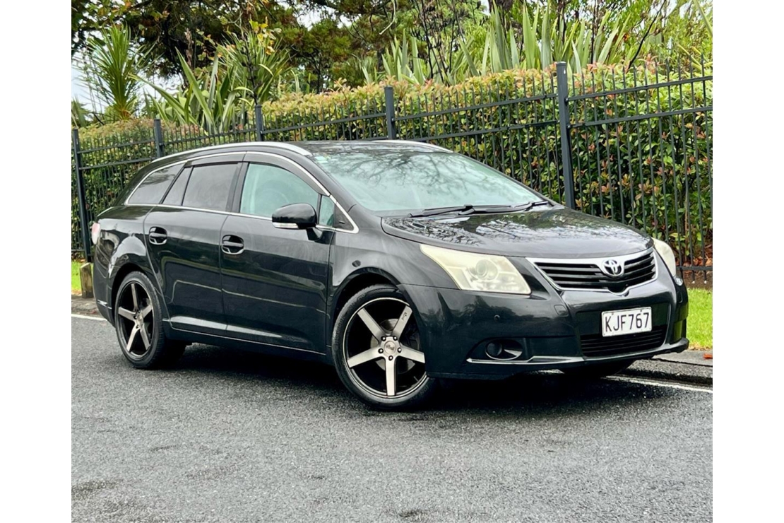 Ilikethat - Toyota, Avensis ECONOMICAL, ALLOYS, AFFORDABLE, 2011 - Auckland City, Auckland 