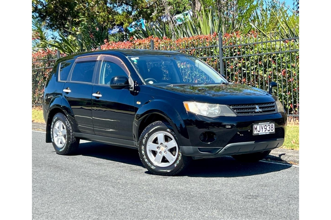 Ilikethat - Mitsubishi, Outlander 2.4P, 4WD, LOW KMS, RELIA..., 2007  - Auckland City, Auckland 