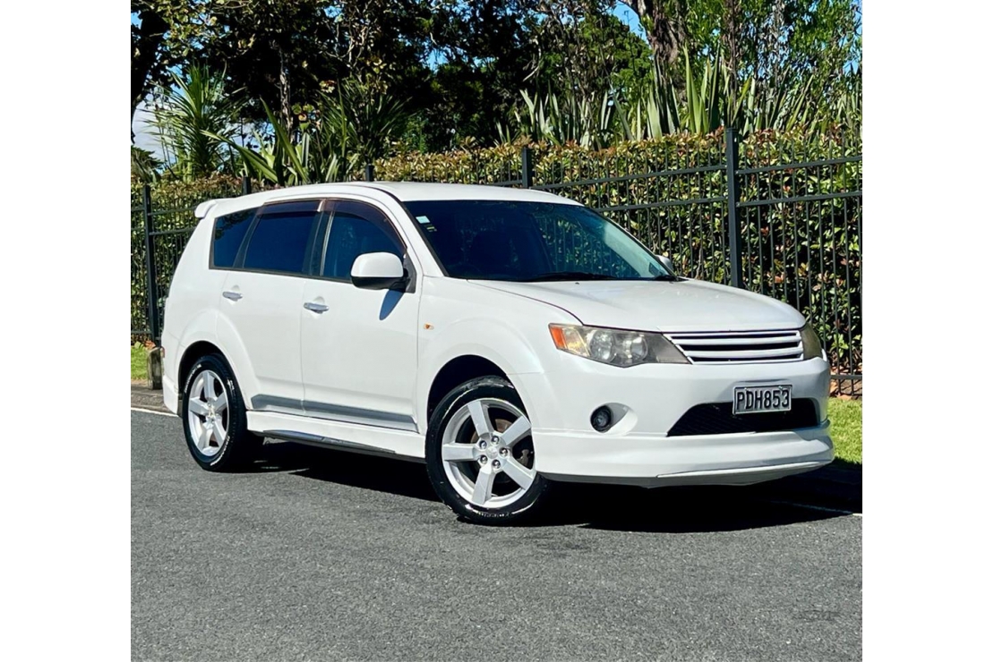 Ilikethat - Mitsubishi, Outlander 2.4P 4WD, RELIABLE, REVER..., 2006  - Auckland City, Auckland 