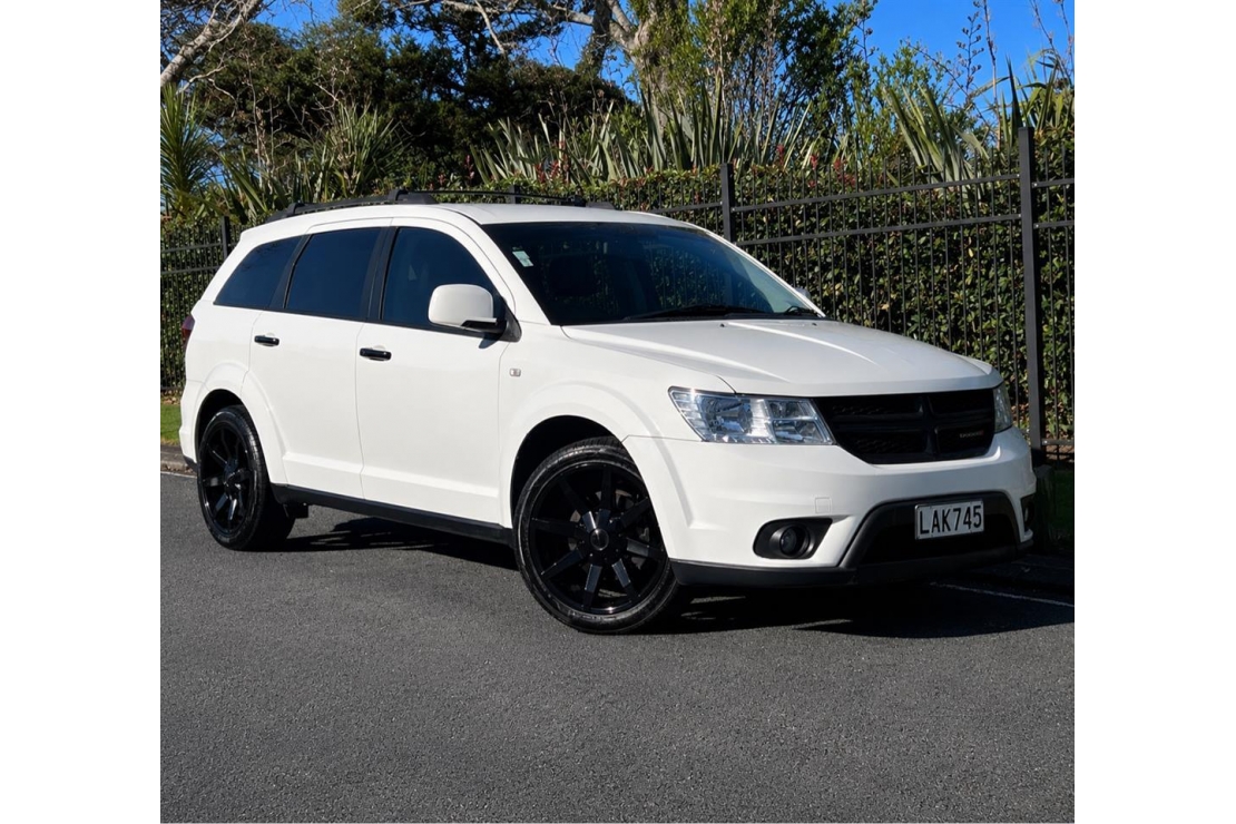 Ilikethat - Dodge, Journey R/T 3.6P, NZ NEW, LEATHER..., 2012  - Auckland City, Auckland 