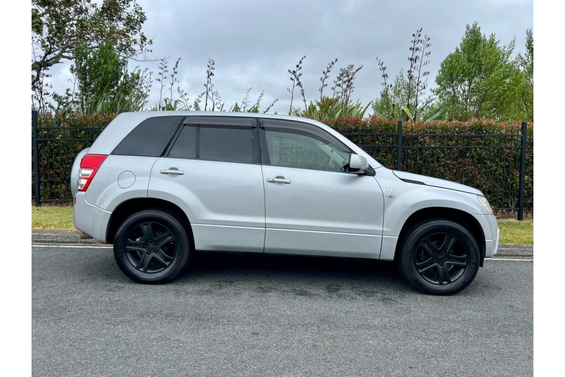 Ilikethat - Suzuki, Escudo 4WD, ALLOYS, TIDY, 2008 - Auckland City, Auckland
