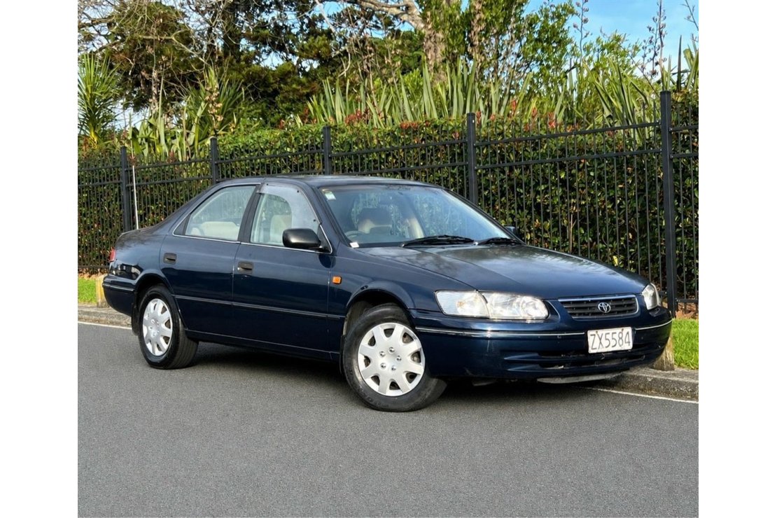 Ilikethat - Toyota, Camry 2.2P GL SEDAN 4A, 2001 - Auckland City, Auckland
