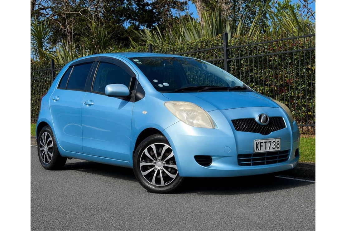Ilikethat - Toyota, Vitz LOW KMS, BEAT THE GAS PRICES TODAY!!!, 2005 - Auckland City, Auckland
