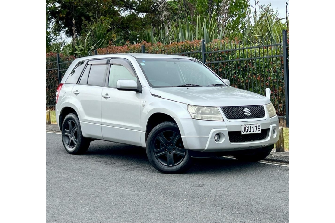 Ilikethat - Suzuki, Escudo 4WD, ALLOYS, TIDY, 2008 - Auckland City, Auckland