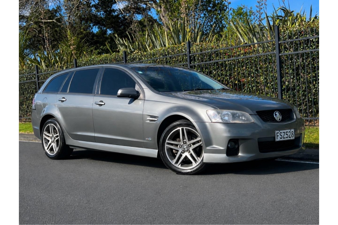 Ilikethat - Holden, Commodore SPORTWGN SV6 AT, 3.6P, NZ NEW, FAMILY WAGON, ..., 2011 - Auckland City, Auckland