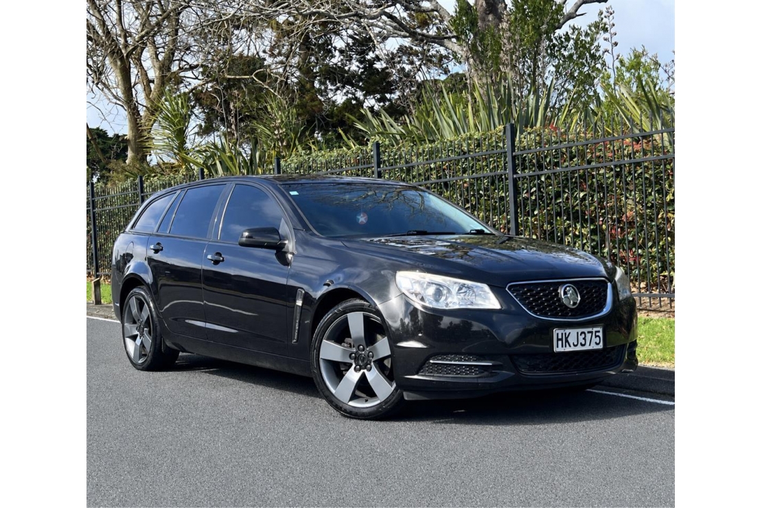 Ilikethat - Holden, Commodore BLACK SV6 BEAST ONLY $9990!!!, 2014 - Auckland City, Auckland