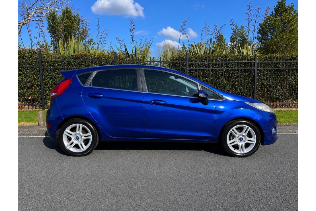 Ilikethat - Ford, Fiesta 1.6P, NZ NEW, LOW KMS, BLUETOOTH, CRUSE CONTR..., 2012 - Auckland City, Auckland