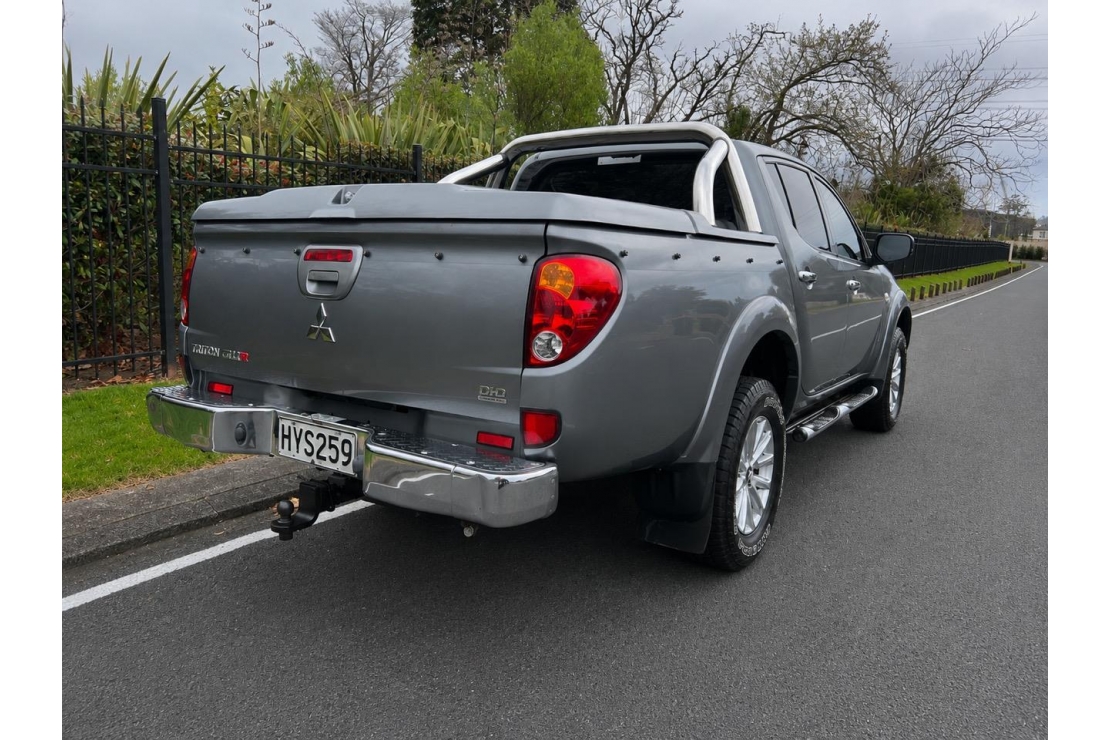 Ilikethat - Mitsubishi, Triton TOUGH GLX WORK HORSE ONLY $14990!!!, 2015 - Auckland City, Auckland