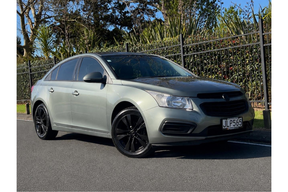 Ilikethat - Holden, Cruze EQUIPE 1.8P, NZ NEW, LOW KMS, VERY TIDY!!!, 2015 - Auckland City, Auckland