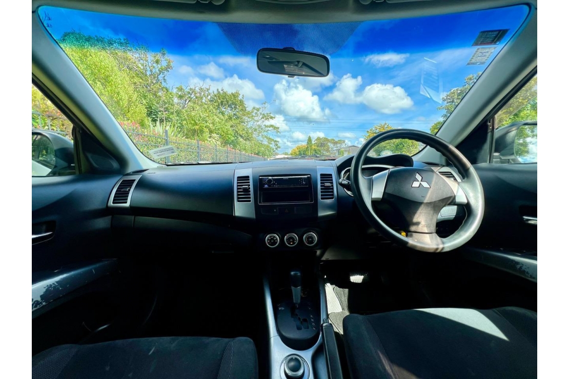 Ilikethat - Mitsubishi, Outlander 4WD, 7 SEATER, FAMILY SIZE, ALLOYS, 2006 - Auckland City, Auckland