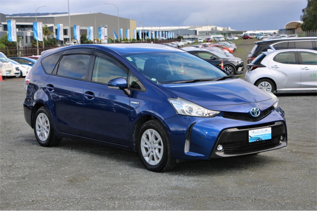 Ilikethat - Toyota, Prius Alpha.7seater.Rear camera..., 2015 - Auckland City, Auckland