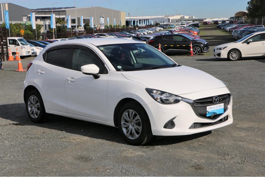 Ilikethat - Mazda, Demio 13S.LOW KM.Skyactiv.i-Sto..., 2016  - Auckland City, Auckland 