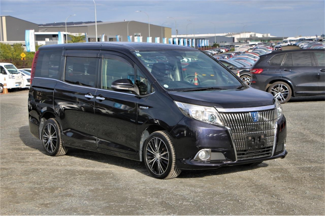 Ilikethat - Toyota, ESQUIRE Hybrid.7 seats.Electric d..., 2016 - Auckland City, Auckland