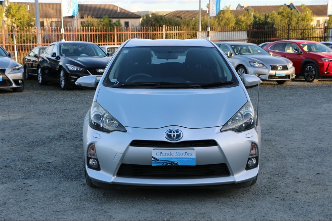 Ilikethat - Toyota, Aqua S pack.Button start.Rear cam, 2014  - Auckland City, Auckland 