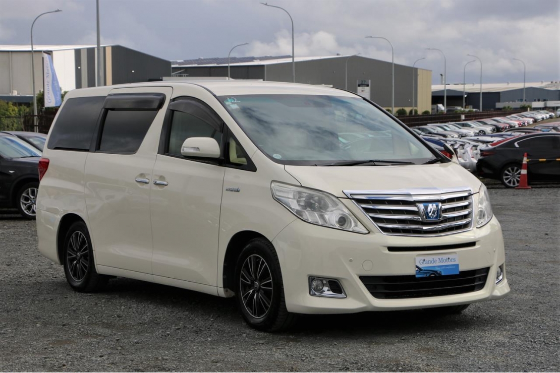 Ilikethat - Toyota, Alphard Hybrid.4WD.Cruise control..., 2012 - Auckland City, Auckland