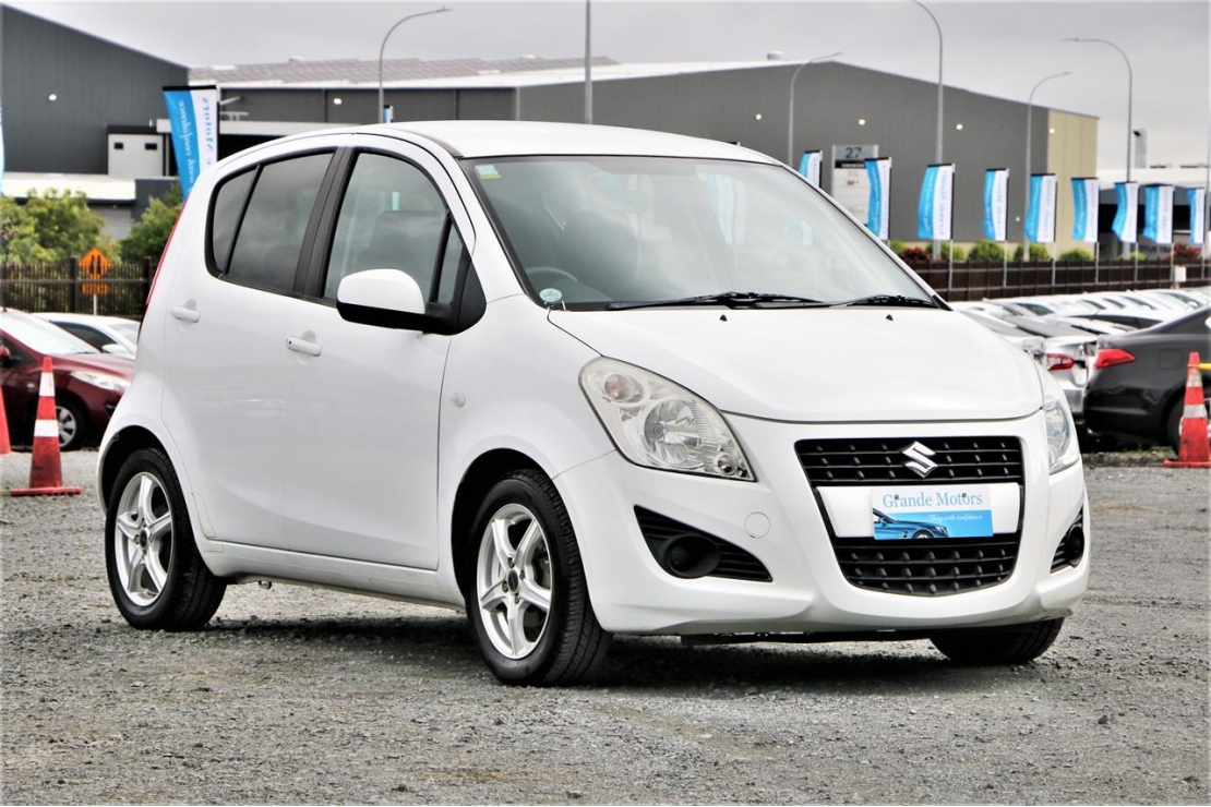 Ilikethat - Suzuki, Splash Alloy wheels.Rear camera...., 2012  - Auckland City, Auckland 