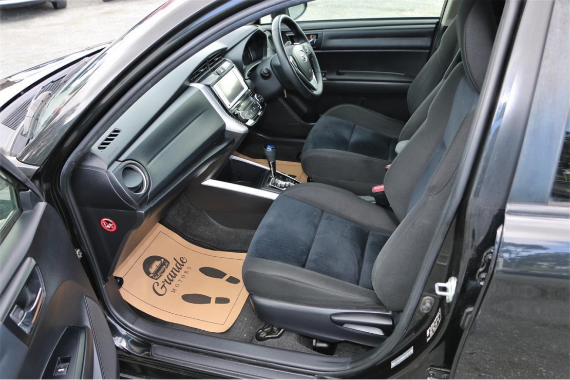 Ilikethat - Toyota, Corolla Fielder.G. Aero Touring.H..., 2014  - Auckland City, Auckland 