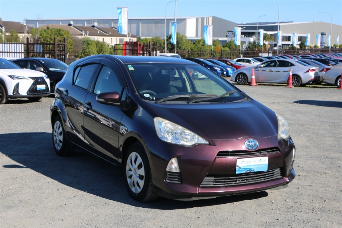 Ilikethat - Toyota, Aqua S pack.Button start.Rear cam, 2014  - Auckland City, Auckland 