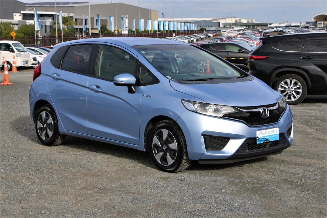 Ilikethat - Honda, Fit Hybrid.Cruise control.Rea..., 2016 - Auckland City, Auckland