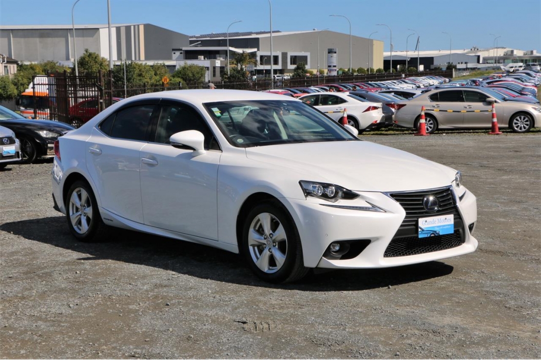 Ilikethat - Lexus, IS 300h Radar cruise.Park sensors..., 2015  - Auckland City, Auckland 