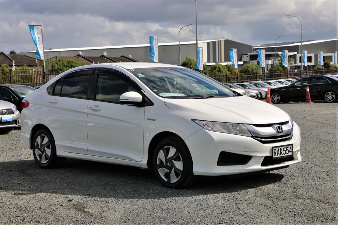 Ilikethat - Honda, Grace Hybrid.Rear camera.Blueto..., 2015  - Auckland City, Auckland 