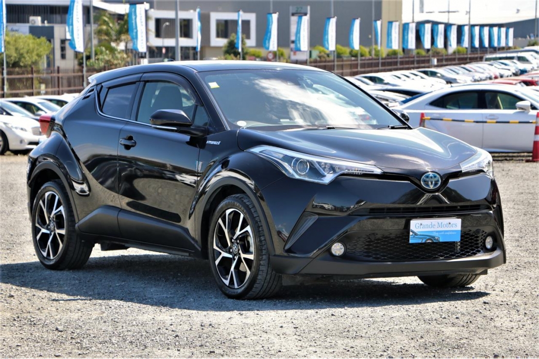 Ilikethat - Toyota, C-HR G spec.Hybrid.BSM.LKA.Saf..., 2017 - Auckland City, Auckland