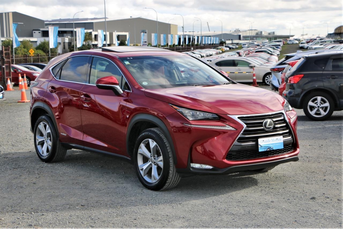 Ilikethat - Lexus, NX 300h Sunroof.Lane assist.Radar..., 2015  - Auckland City, Auckland 