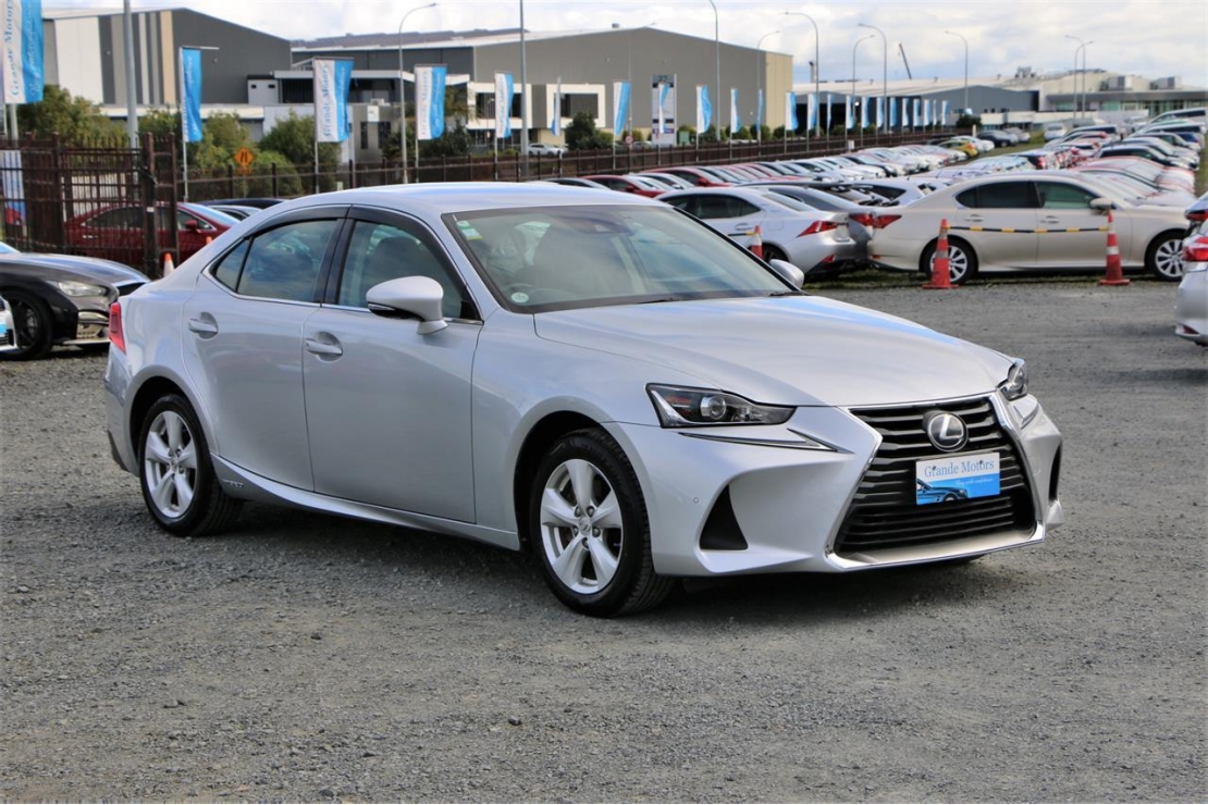 Ilikethat - Lexus, IS 300h Hybrid.Radar cruise.Lane ..., 2017  - Auckland City, Auckland 