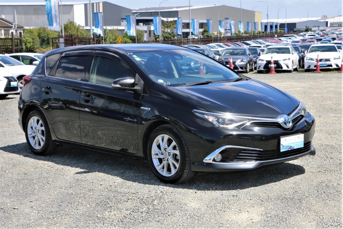 Ilikethat - Toyota, Auris Hybrid.LKA.Safety radar.R..., 2016  - Auckland City, Auckland