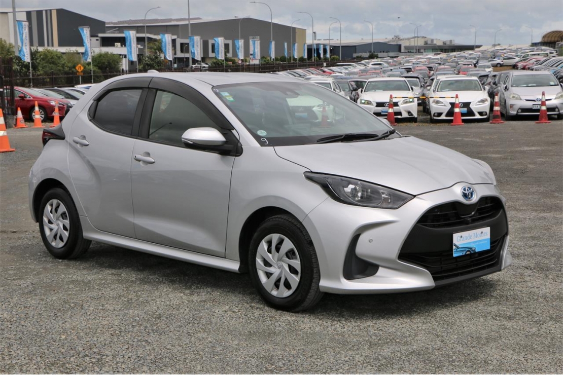 Ilikethat - Toyota, Yaris Hybrid.Lane Assist.Safety..., 2020  - Auckland City, Auckland
