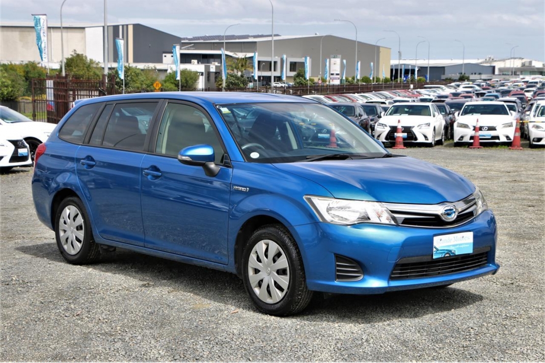 Ilikethat - Toyota, Corolla Fielder.Hybrid.Rear camer..., 2014  - Auckland City, Auckland
