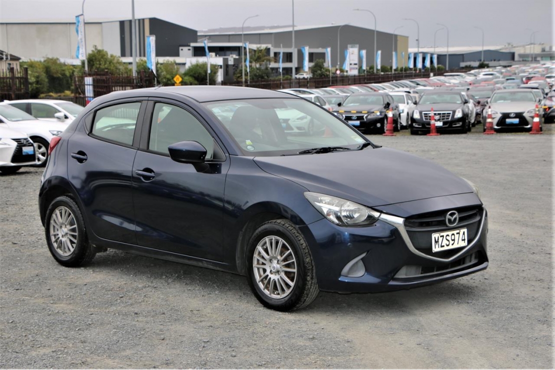 Ilikethat - Mazda, Demio Skyactiv.i-Stop.Pasrk sen..., 2014  - Auckland City, Auckland 