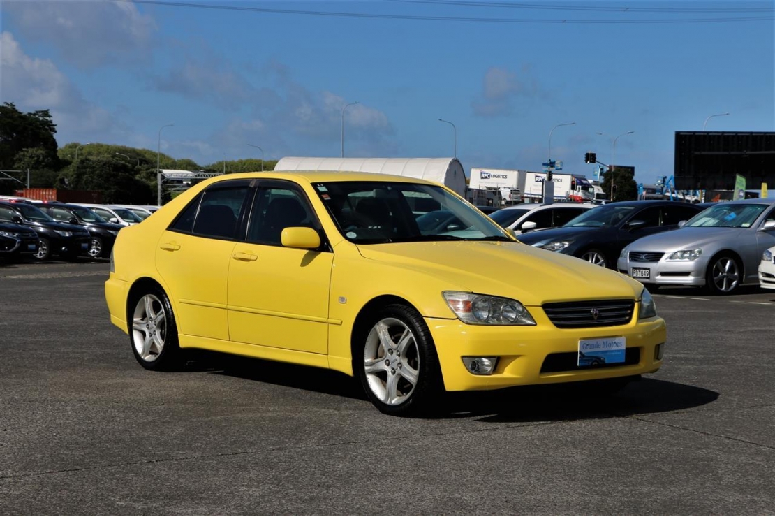 Ilikethat - Toyota, Altezza Alloy wheels., 1998  - Auckland City, Auckland 