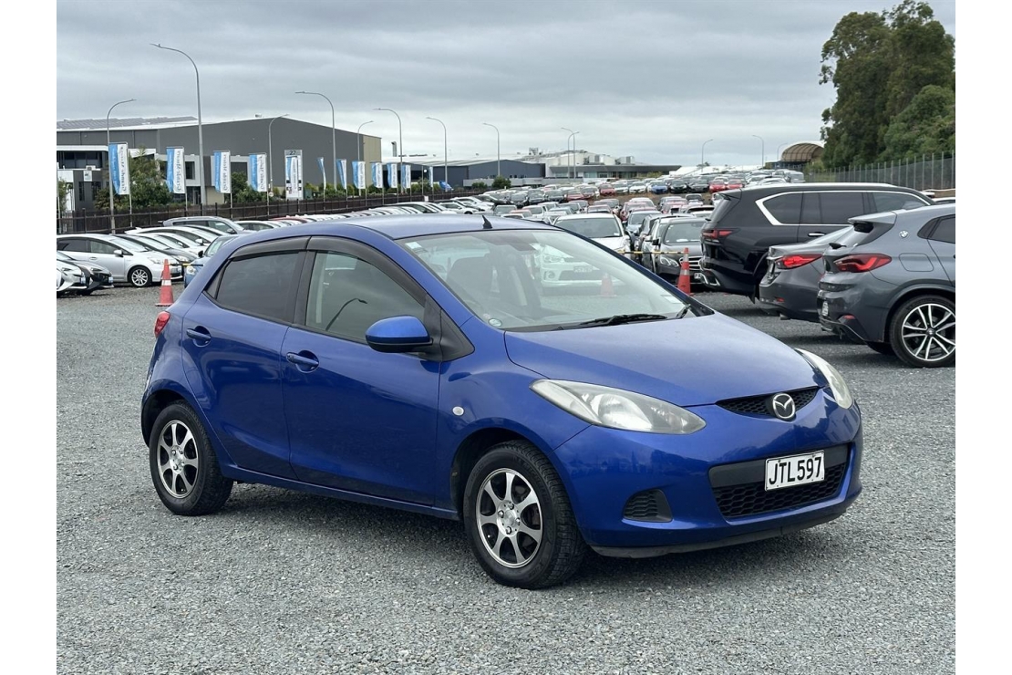 Ilikethat - Mazda, Demio E-4WD.Alloy wheels.SRS Ai..., 2007  - Auckland City, Auckland 